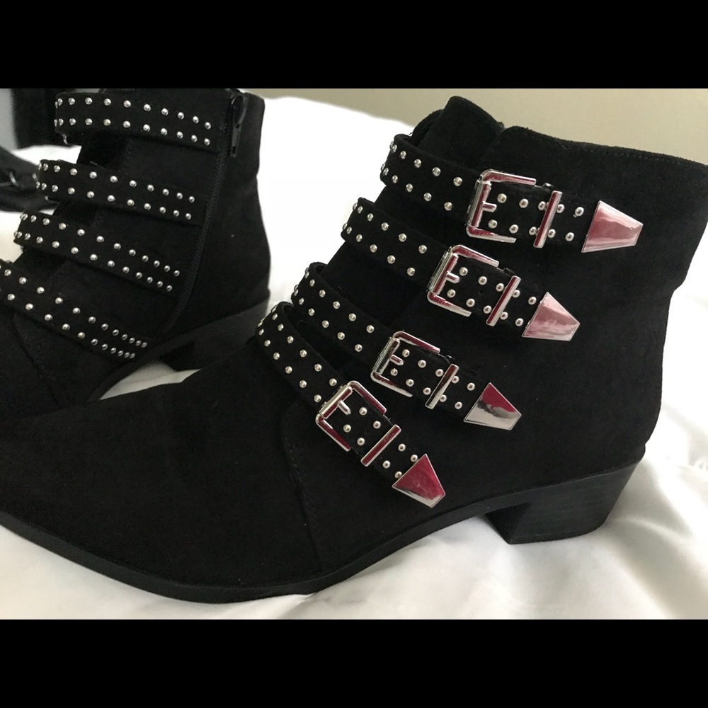 Women’s suede boots.